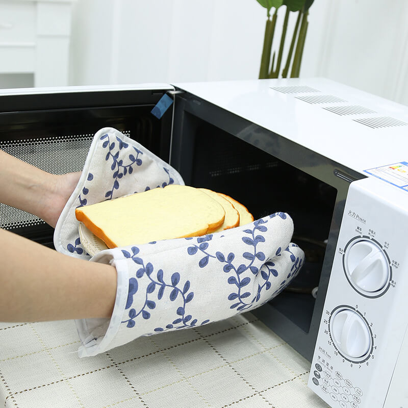 HOMEOUN キッチンベーキング手袋 耐熱性シリコン マルチカラー 断熱手袋 電子レンジ対応 厚手 やけど防止 オーブン手袋