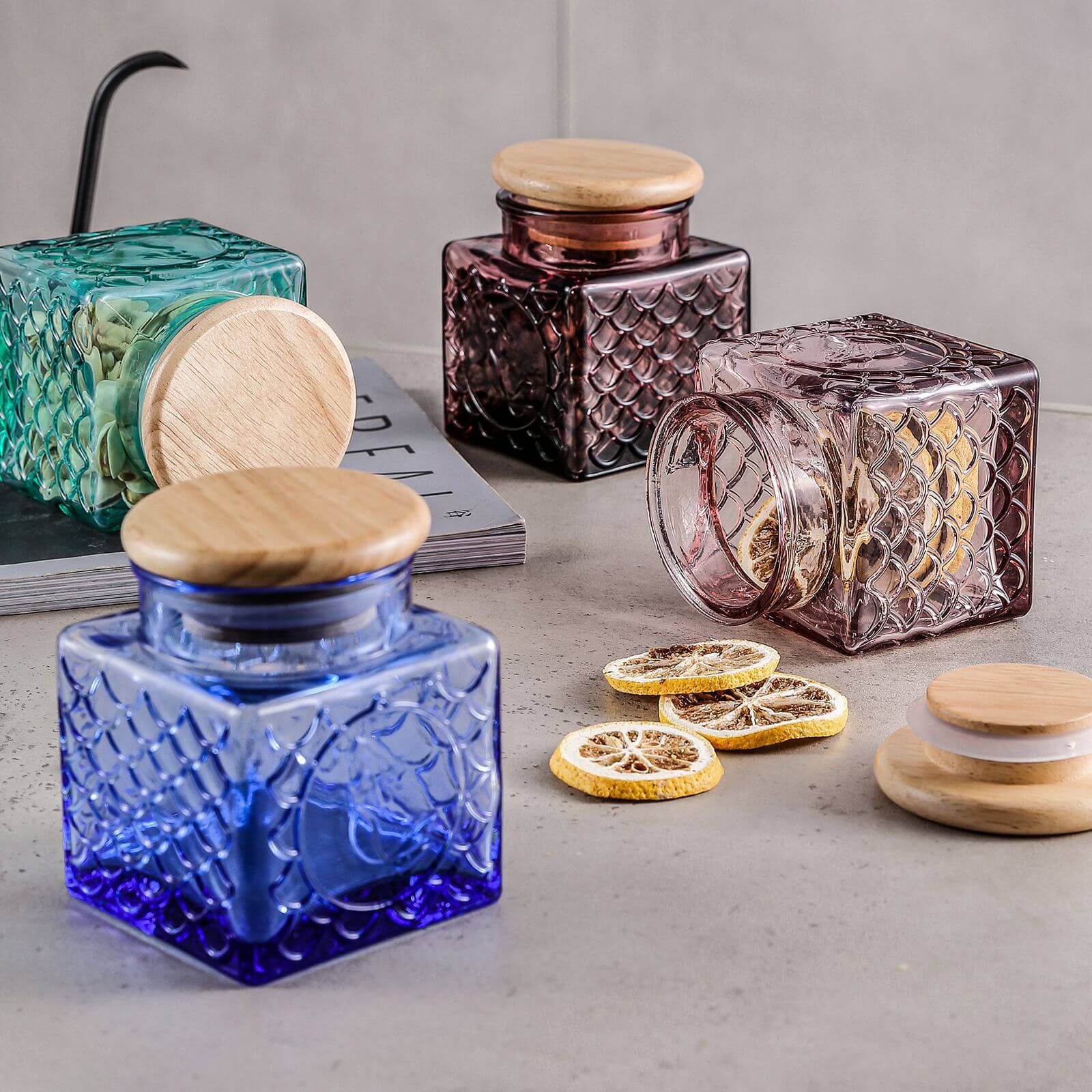 HOMEOUN ヨーロッパのレトロなエンボス加工ガラス瓶 オーク色の保存瓶 穀物瓶 保存瓶 キッチン用品 - 画像 (5)